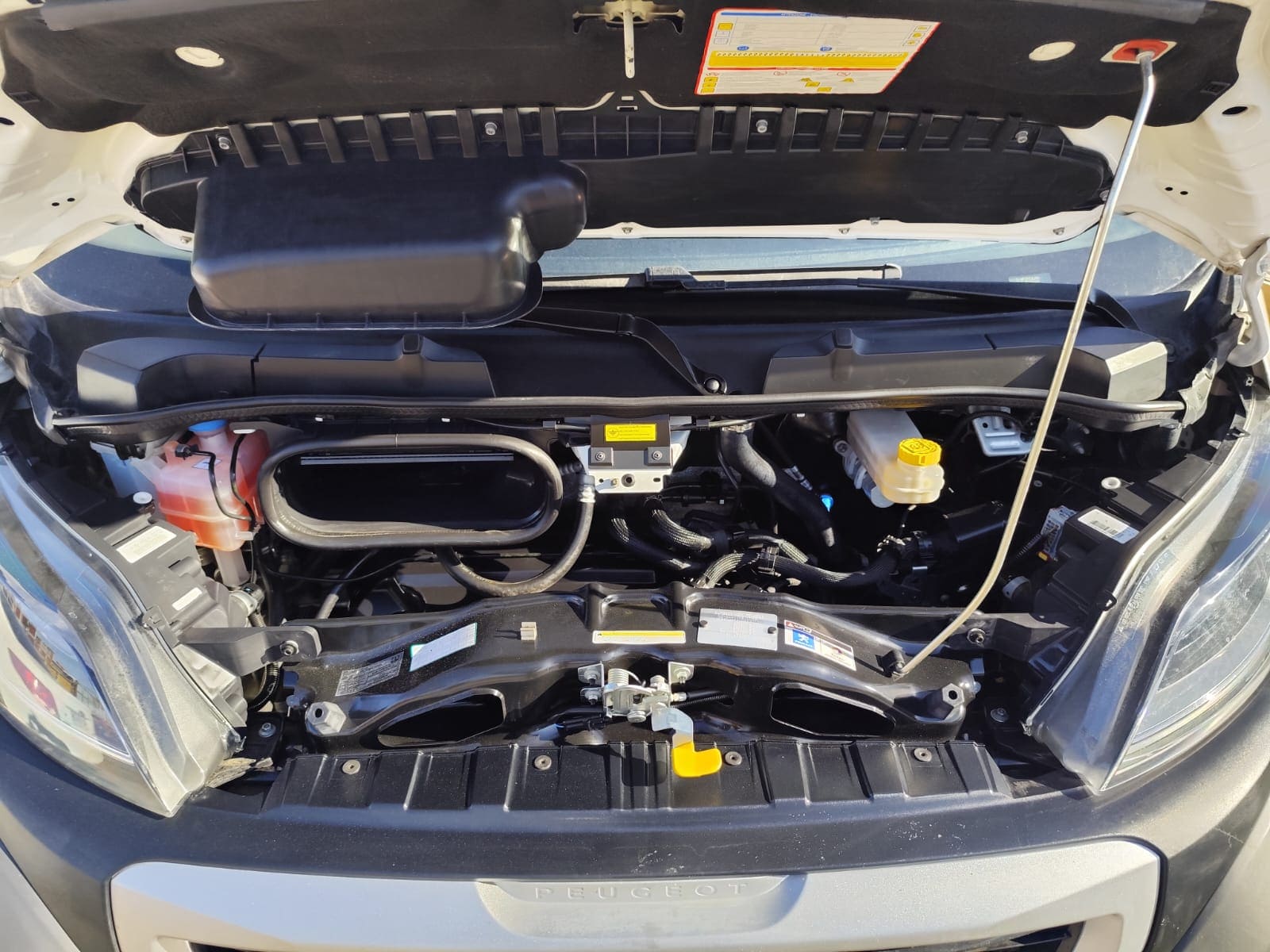 Repair of transmission automatic y clutch